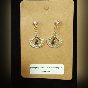 New Simply You Beautique Earrings 925 Silver Rhinestone Dangle 1 1/4"